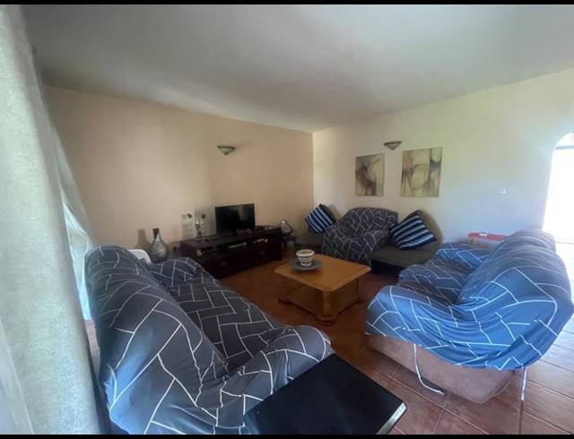 3 BEDROOM TOWNHOUSE FOR SALE IN UMHLANGA CENTRAL